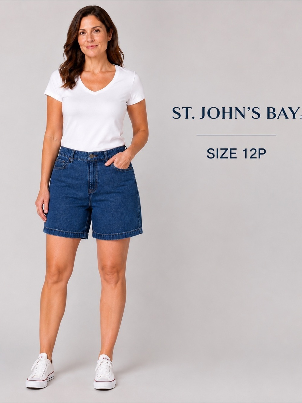 ST JOHN’S BAY Women's Denim blue cotton comfort Shorts/size 12P